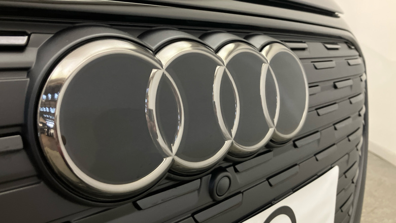 Audi Q4 e-tron 210kW 45 82kWh Black Edition 5dr Auto Electric Estate